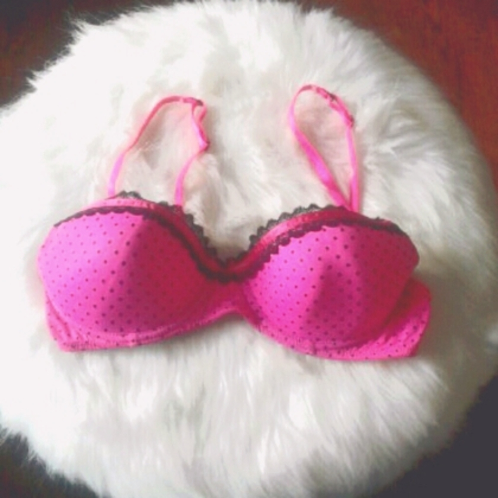 Adorable bra